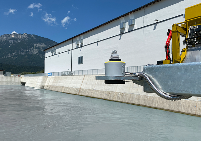 Il VEGAPULS C 21 sorveglia in maniera affidabile l'altezza delle acque di fiume